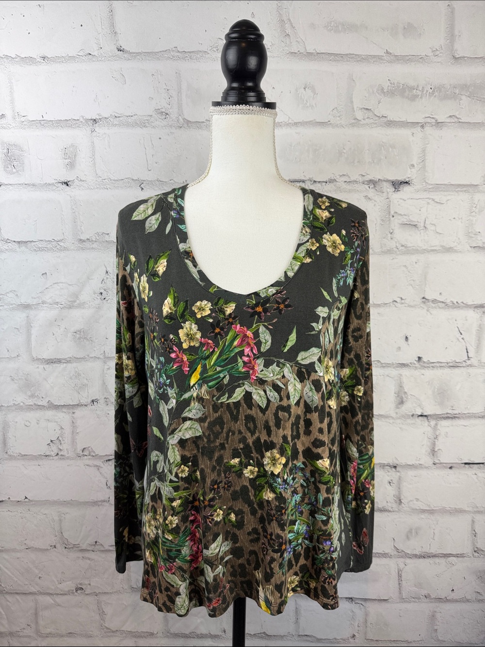 Johnny Was The Janie Favorite Ash Bird Leopard Long Sleeve Tee Size S